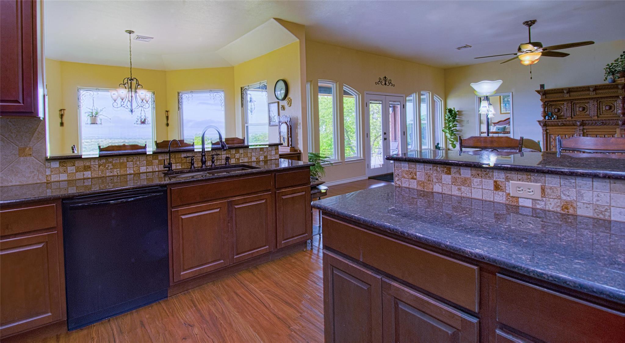 1063 Sanctuary Lane Blanco TX 78606