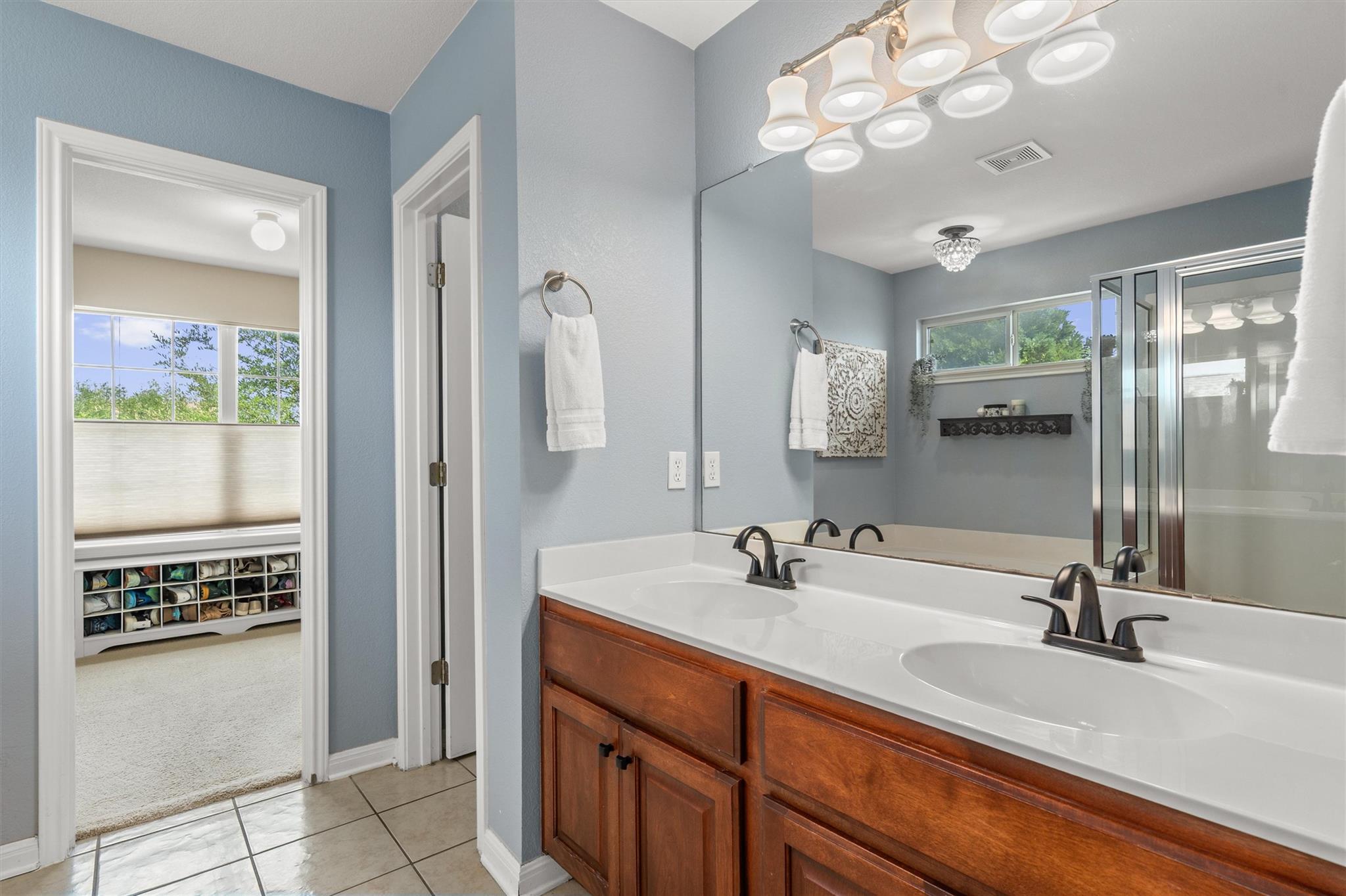 112 Justin Leonard Drive Round Rock TX 78664