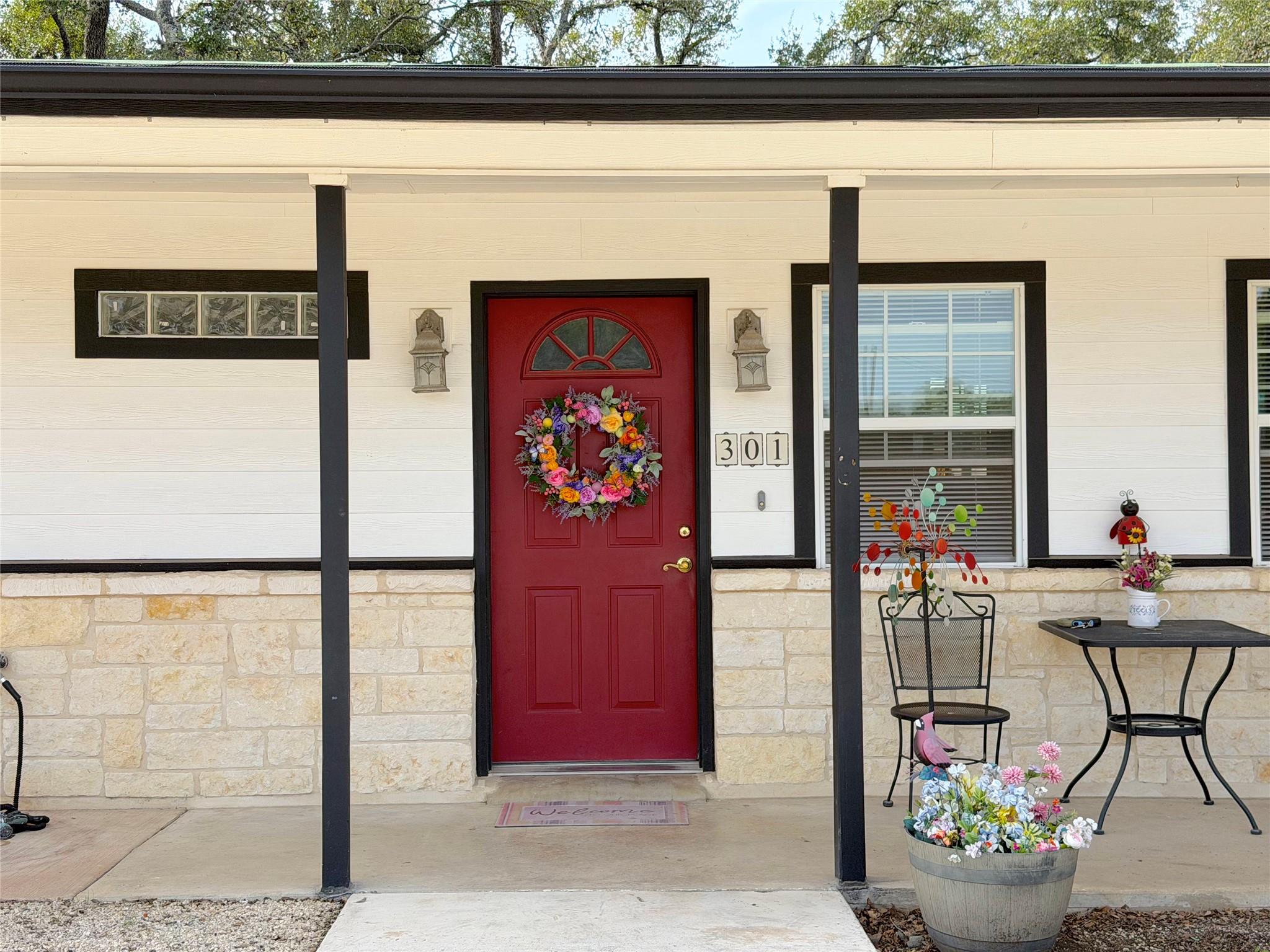 301 Canyon Edge Canyon Lake TX 78133