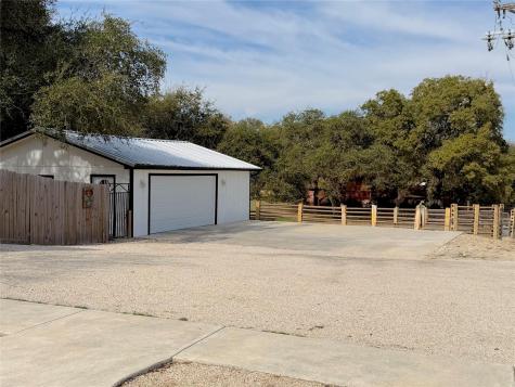 301 Canyon Edge Canyon Lake TX 78133
