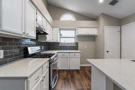 7022 Buccaneer Trail Austin TX 78729