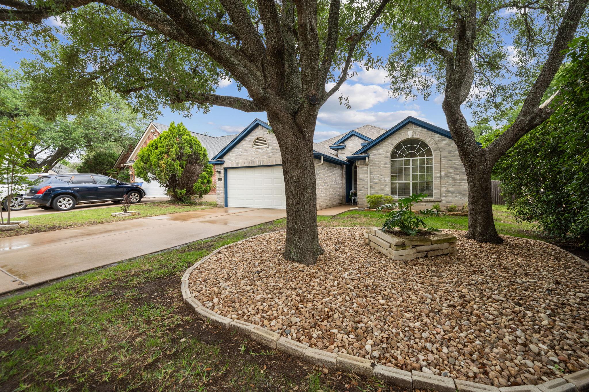 3704 Kissman Drive Austin TX 78728
