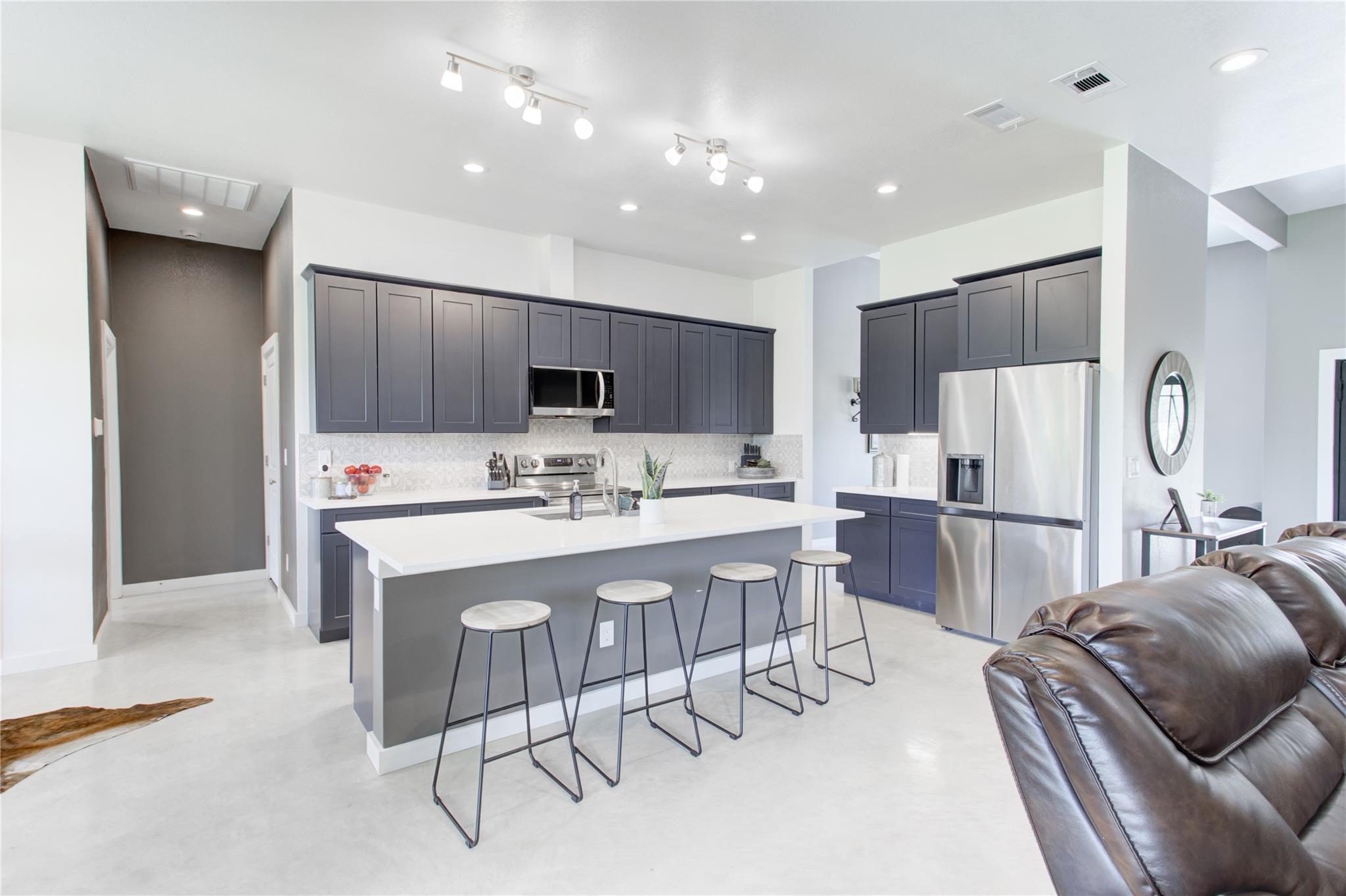 1215 Ridge Harbor Drive Spicewood TX 78669
