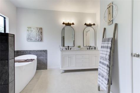 1215 Ridge Harbor Drive Spicewood TX 78669