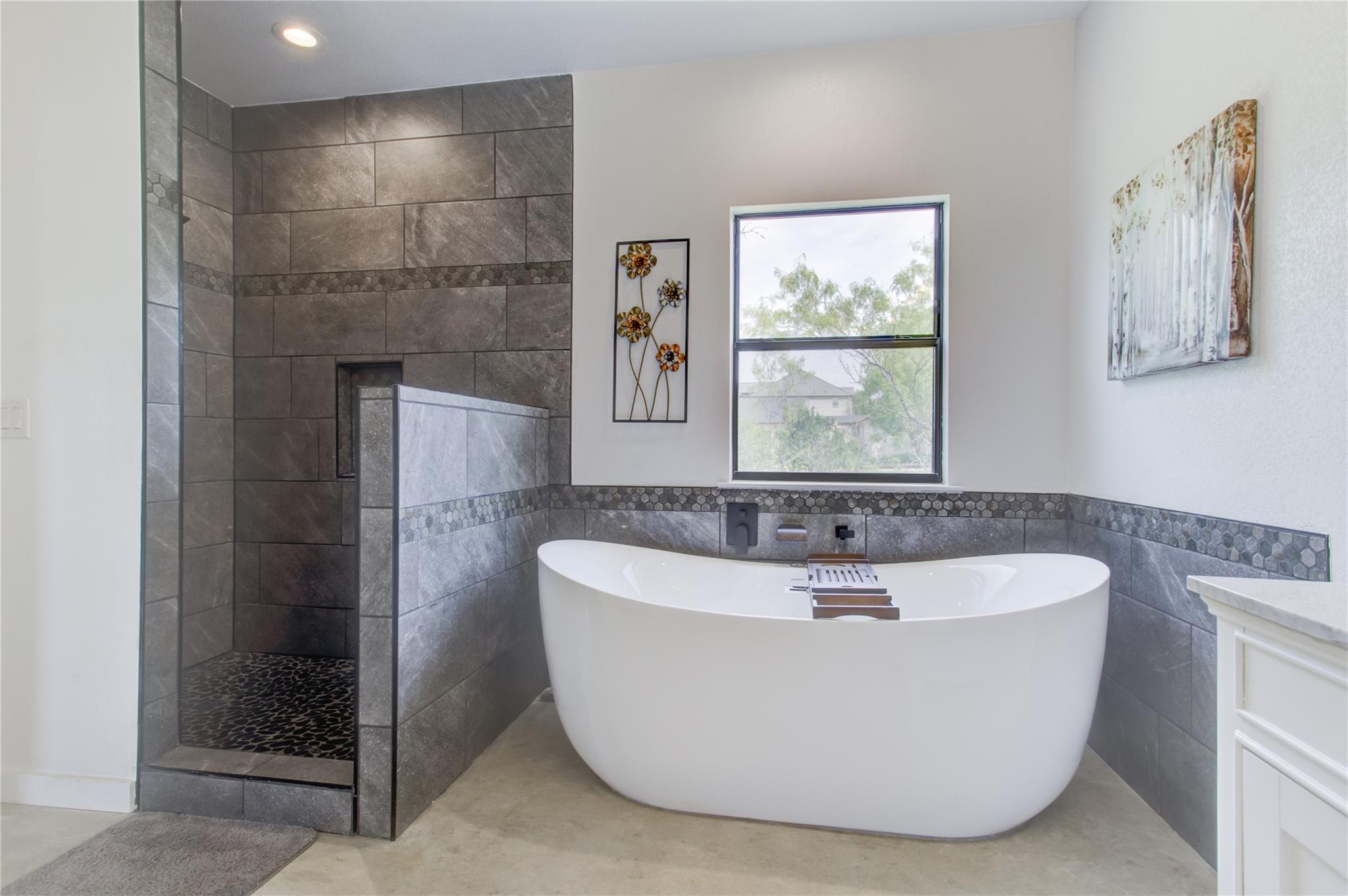 1215 Ridge Harbor Drive Spicewood TX 78669