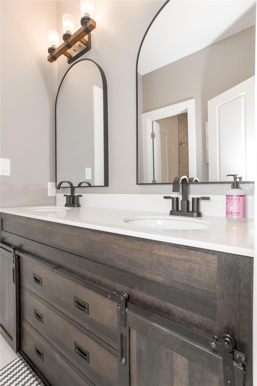 1215 Ridge Harbor Drive Spicewood TX 78669