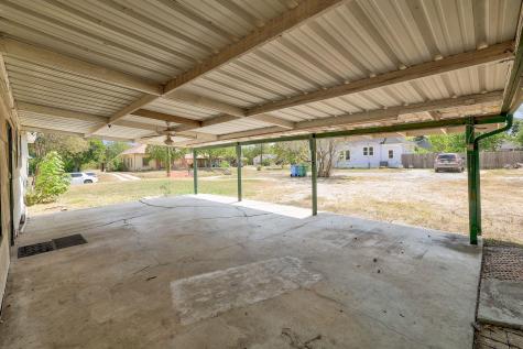 905 Kimbro Street Taylor TX 76574