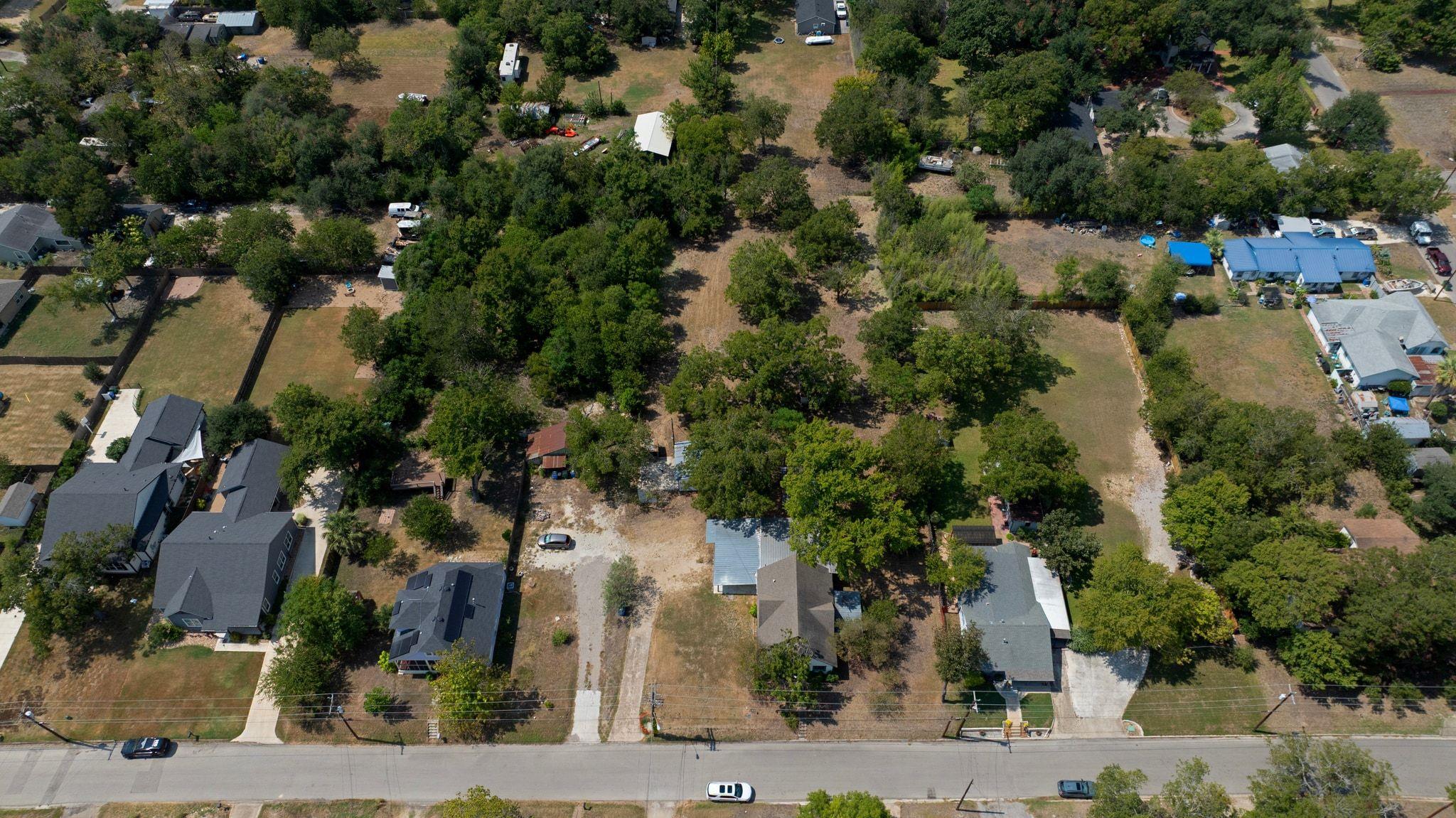 905 Kimbro Street Taylor TX 76574