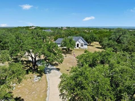 208 Double Horn Trail Spicewood TX 78669