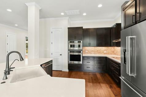 208 Double Horn Trail Spicewood TX 78669