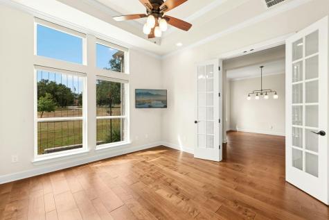 208 Double Horn Trail Spicewood TX 78669