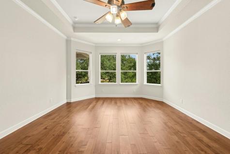 208 Double Horn Trail Spicewood TX 78669