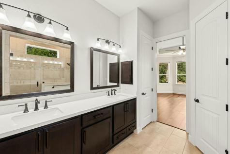 208 Double Horn Trail Spicewood TX 78669