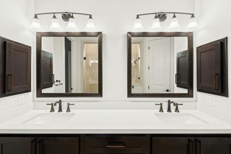 208 Double Horn Trail Spicewood TX 78669