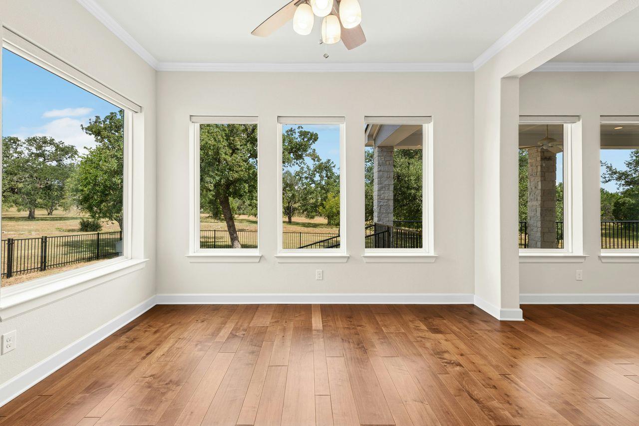 208 Double Horn Trail Spicewood TX 78669