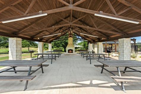 208 Double Horn Trail Spicewood TX 78669