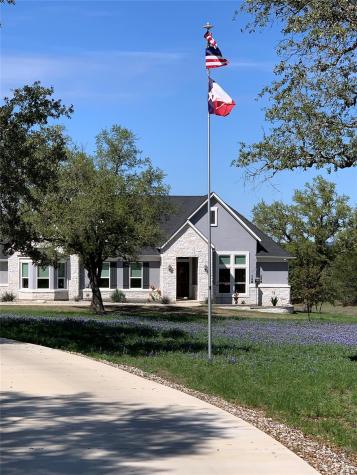208 Double Horn Trail Spicewood TX 78669