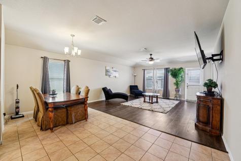 308 Nueces River Trail Hutto TX 78634