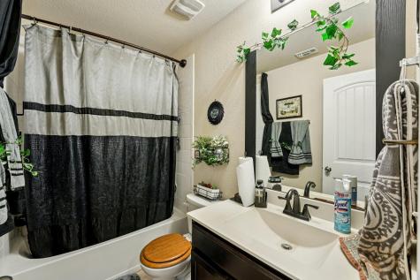 308 Nueces River Trail Hutto TX 78634