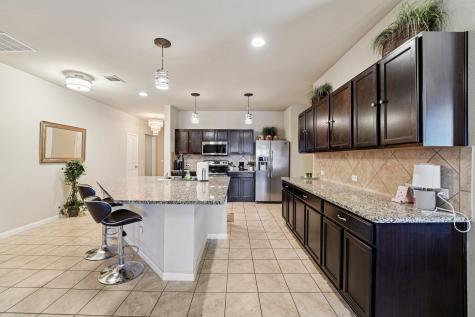 308 Nueces River Trail Hutto TX 78634