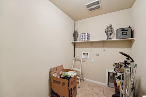 308 Nueces River Trail Hutto TX 78634
