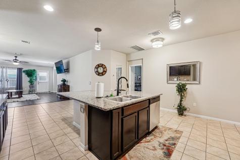 308 Nueces River Trail Hutto TX 78634