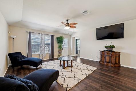 308 Nueces River Trail Hutto TX 78634