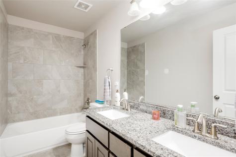 709 Tinton Falls Lane Pflugerville TX 78660