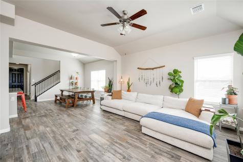 709 Tinton Falls Lane Pflugerville TX 78660