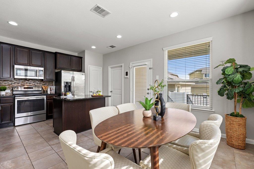 1624 Willow Vista Round Rock TX 78664
