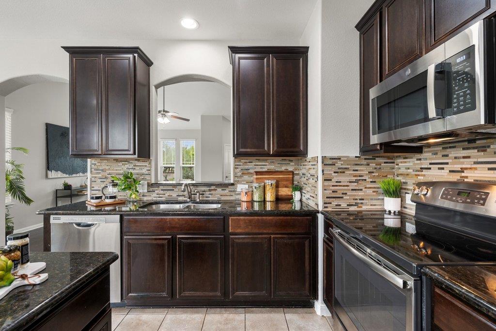 1624 Willow Vista Round Rock TX 78664