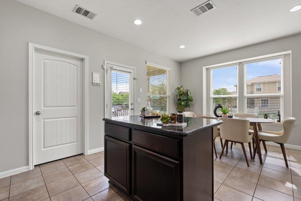 1624 Willow Vista Round Rock TX 78664