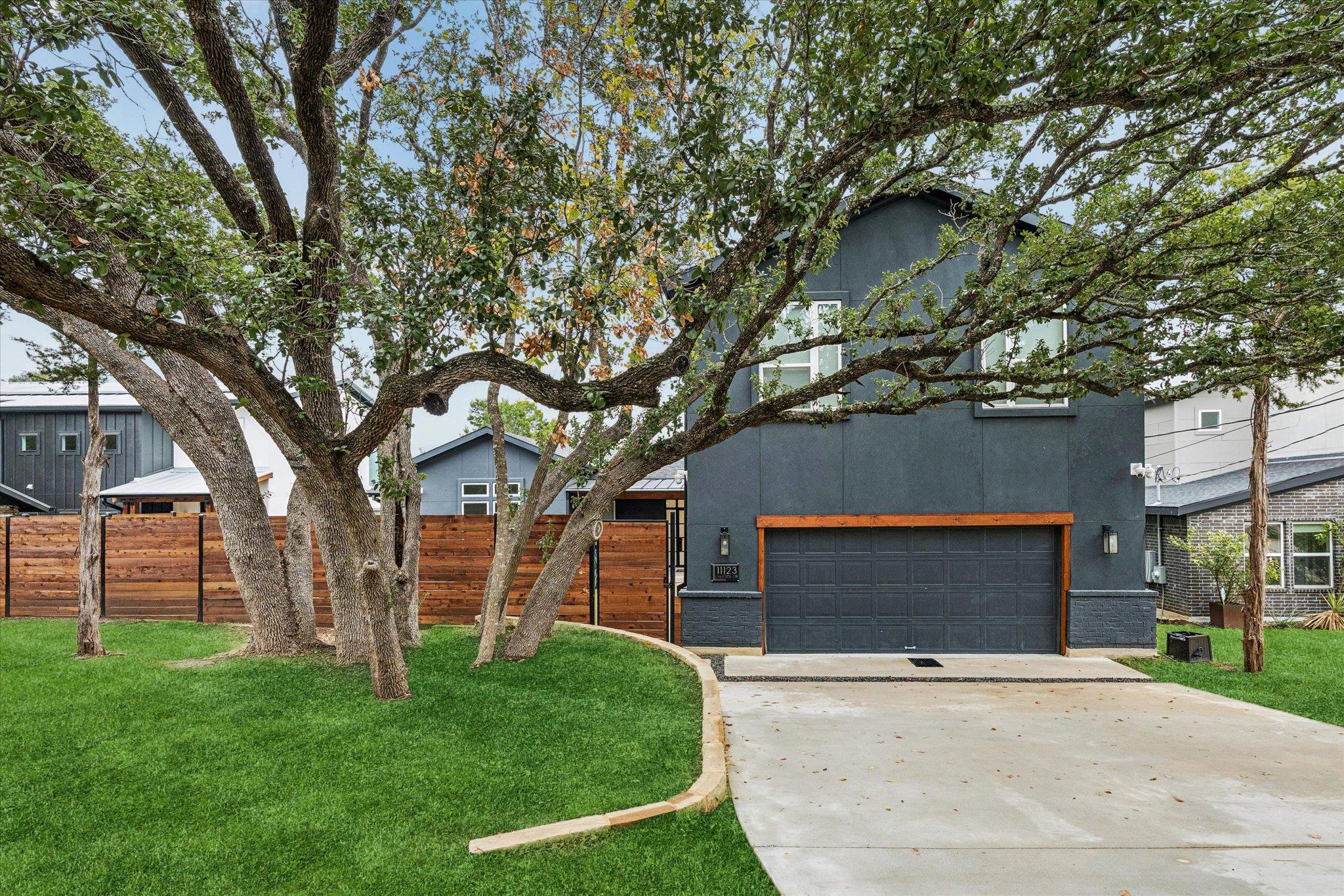 11123 Lakeside Drive Jonestown TX 78645