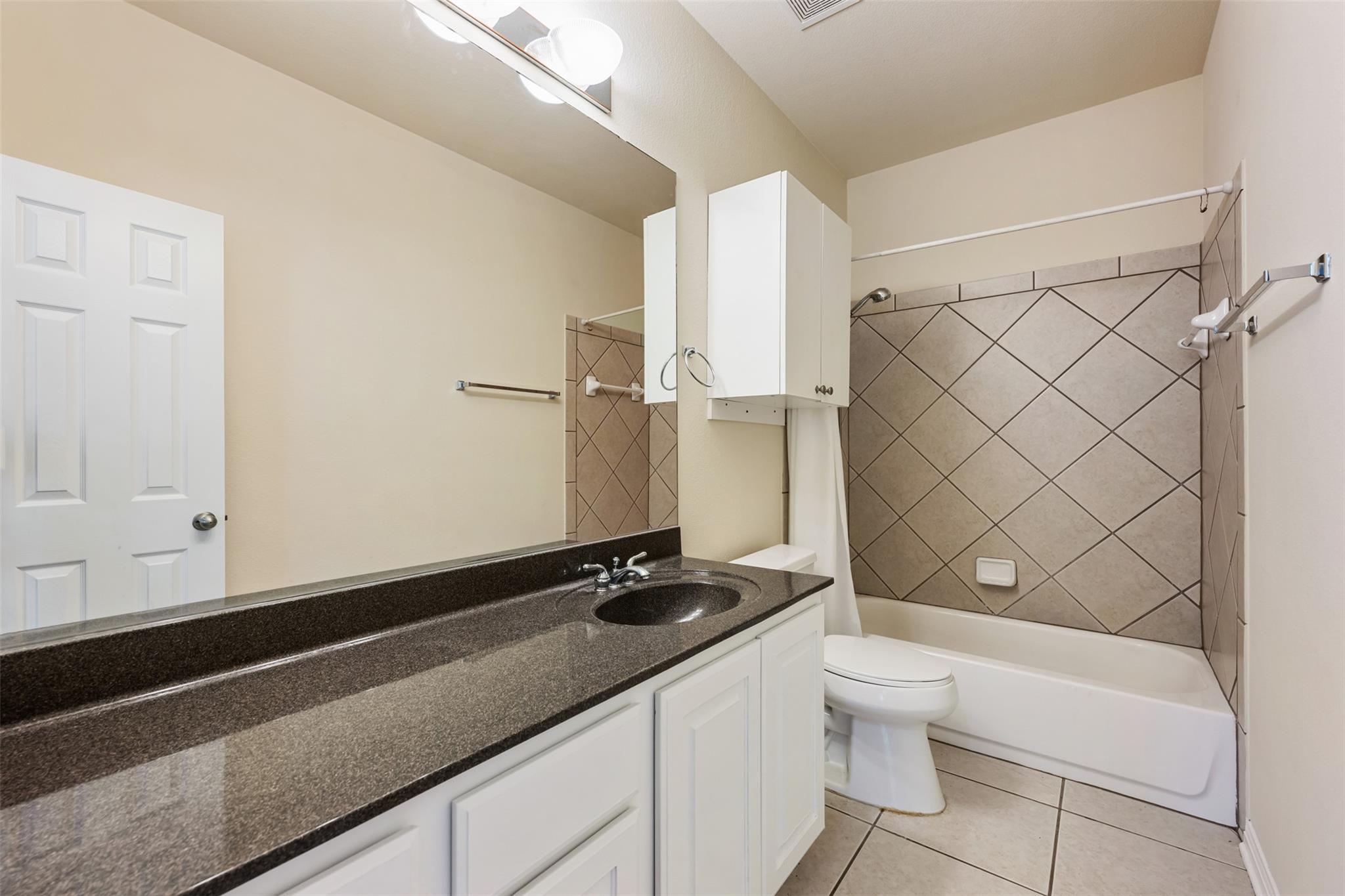 6825 Hansa Loop Austin TX 78739