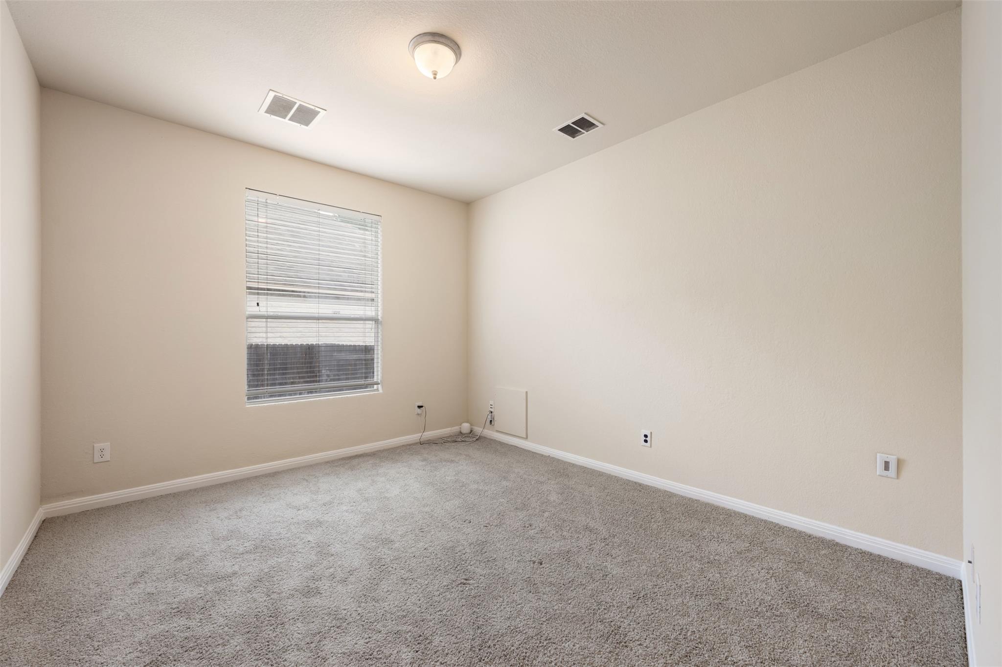 6825 Hansa Loop Austin TX 78739