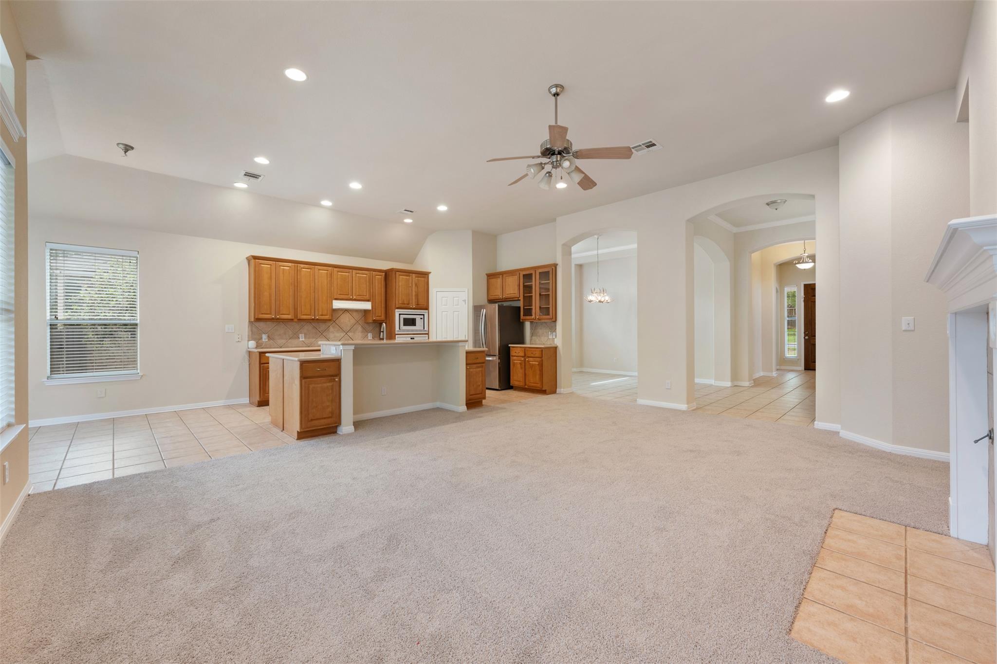 6825 Hansa Loop Austin TX 78739