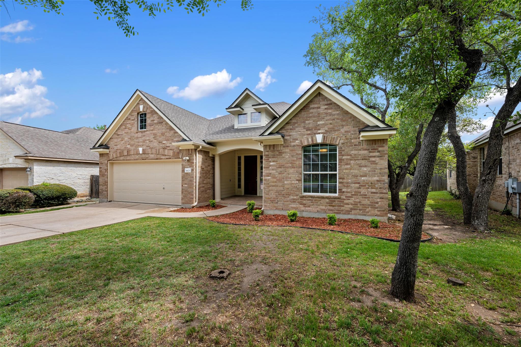 6825 Hansa Loop Austin TX 78739
