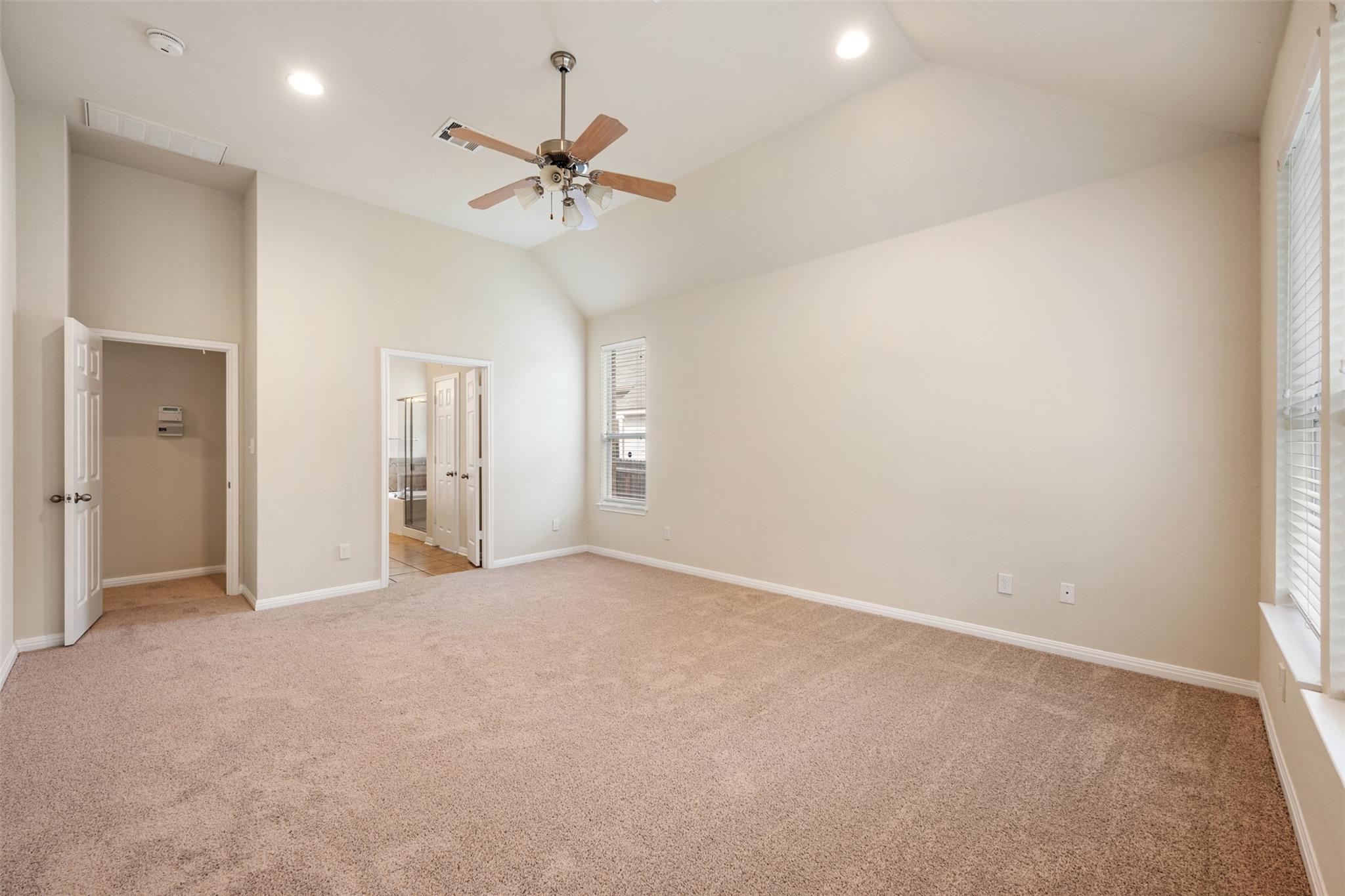 6825 Hansa Loop Austin TX 78739