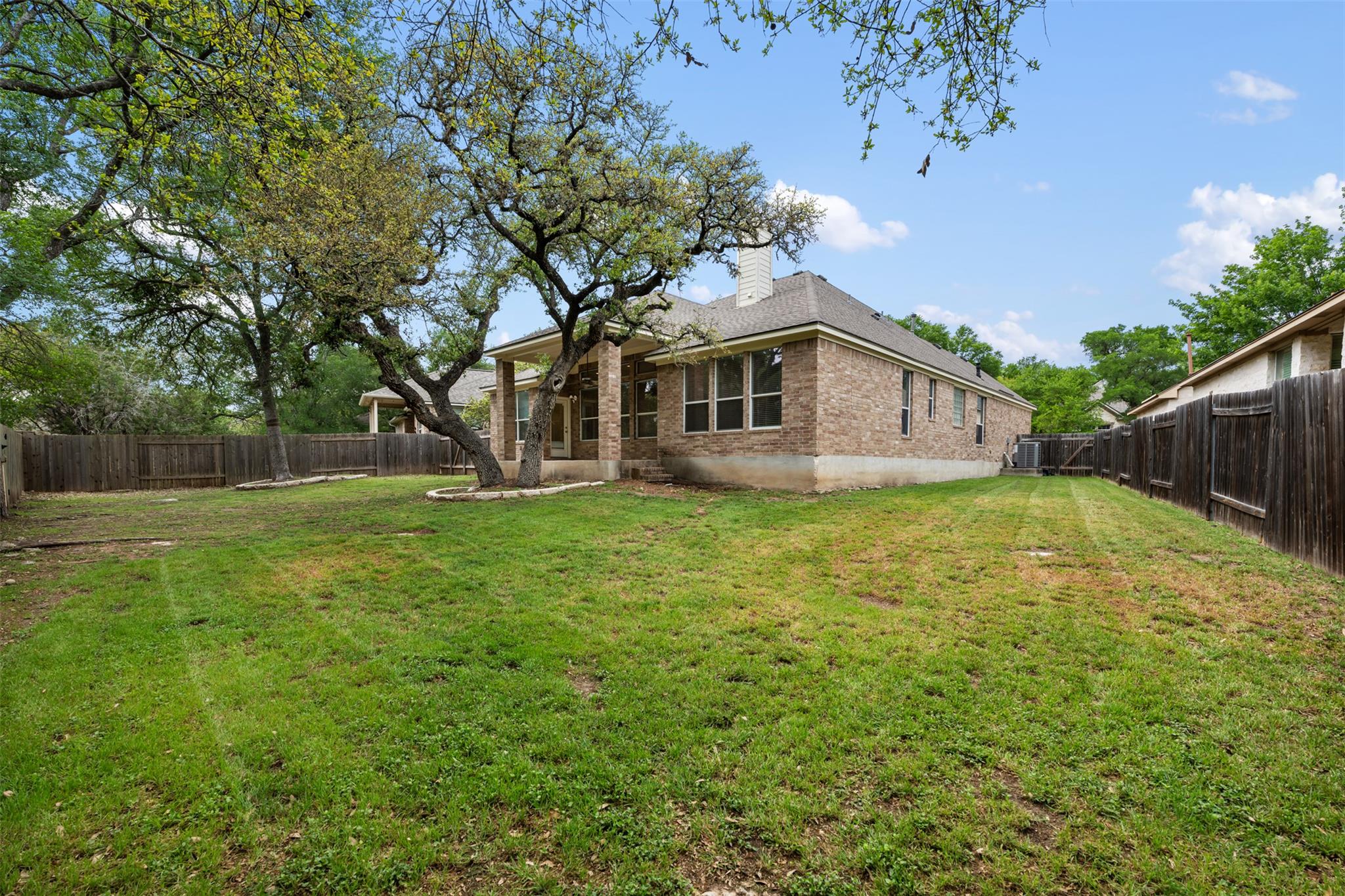 6825 Hansa Loop Austin TX 78739