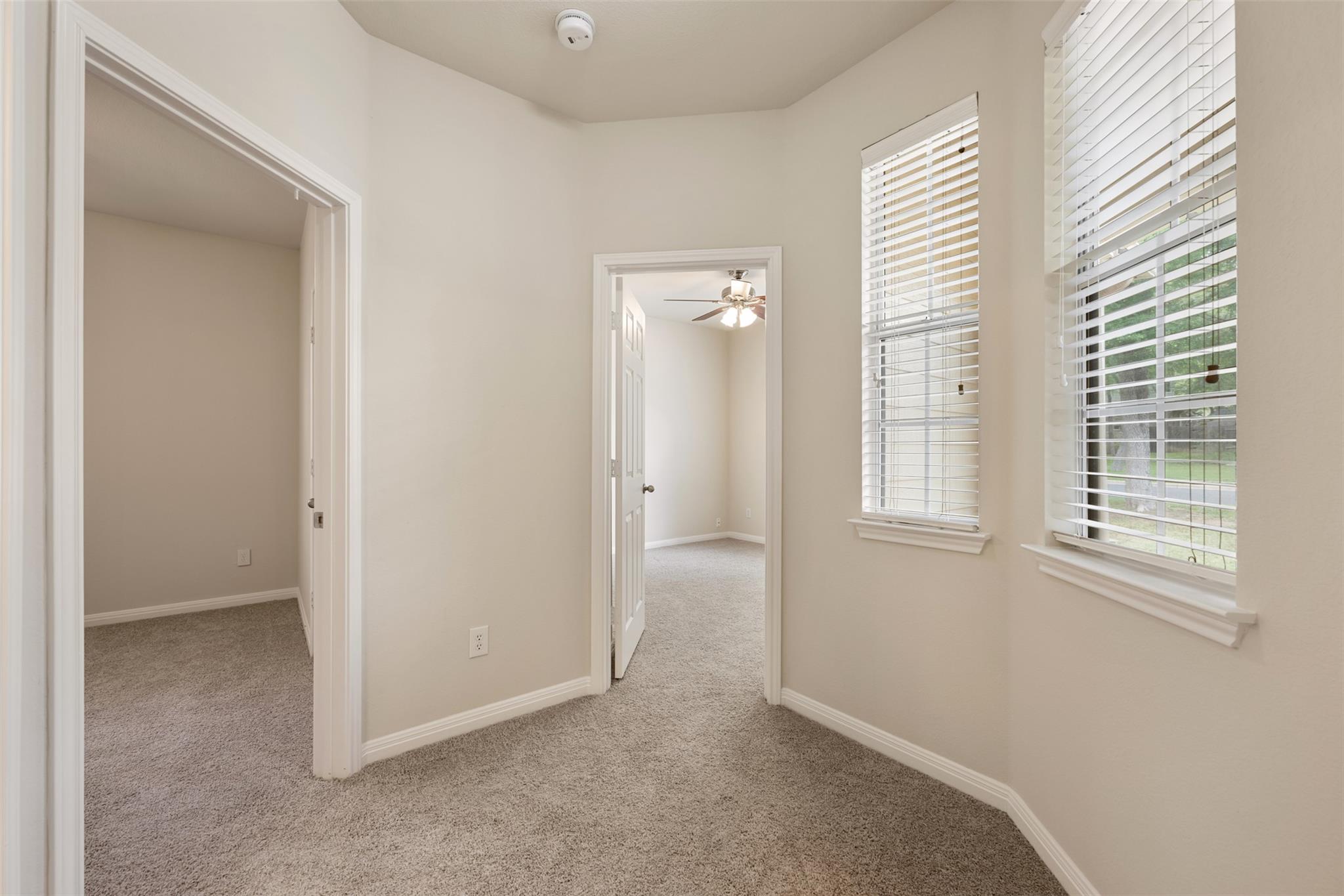 6825 Hansa Loop Austin TX 78739