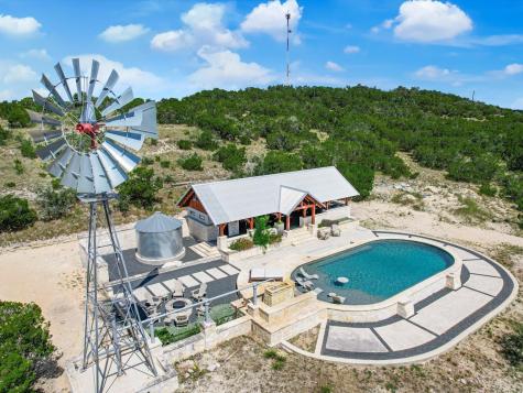 453 Lone Man Mountain Road Wimberley TX 78676