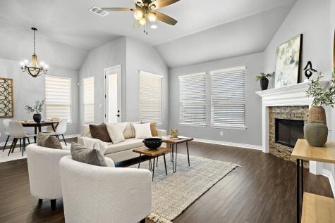 305 Miracle Rose Way Liberty Hill TX 78642