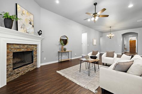 305 Miracle Rose Way Liberty Hill TX 78642