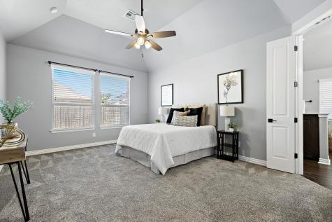 305 Miracle Rose Way Liberty Hill TX 78642