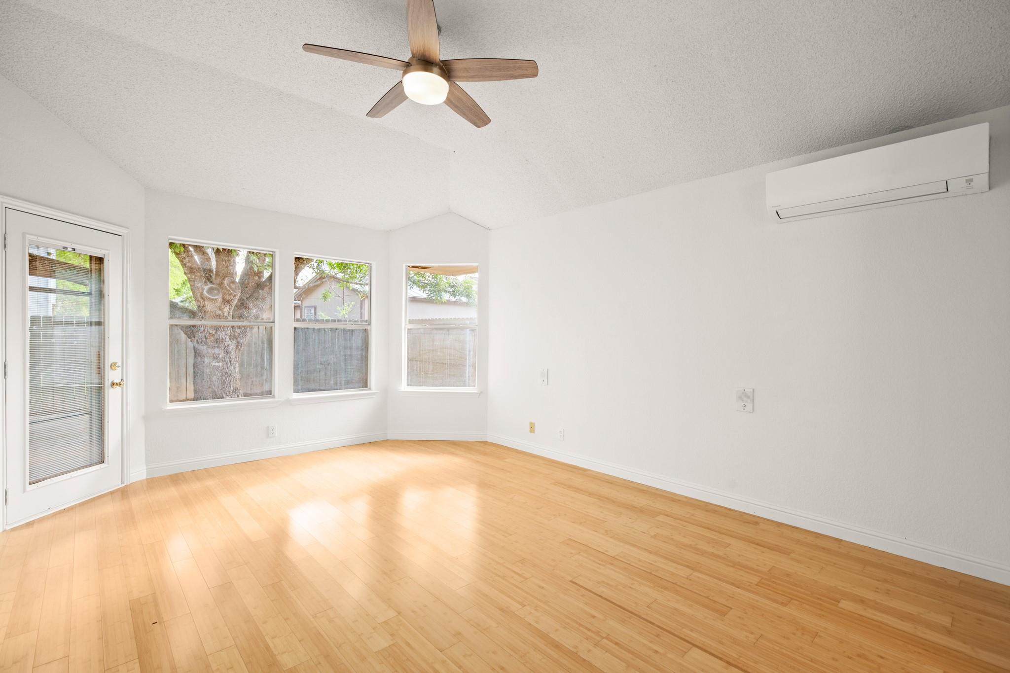 4816 Hale Drive Austin TX 78749
