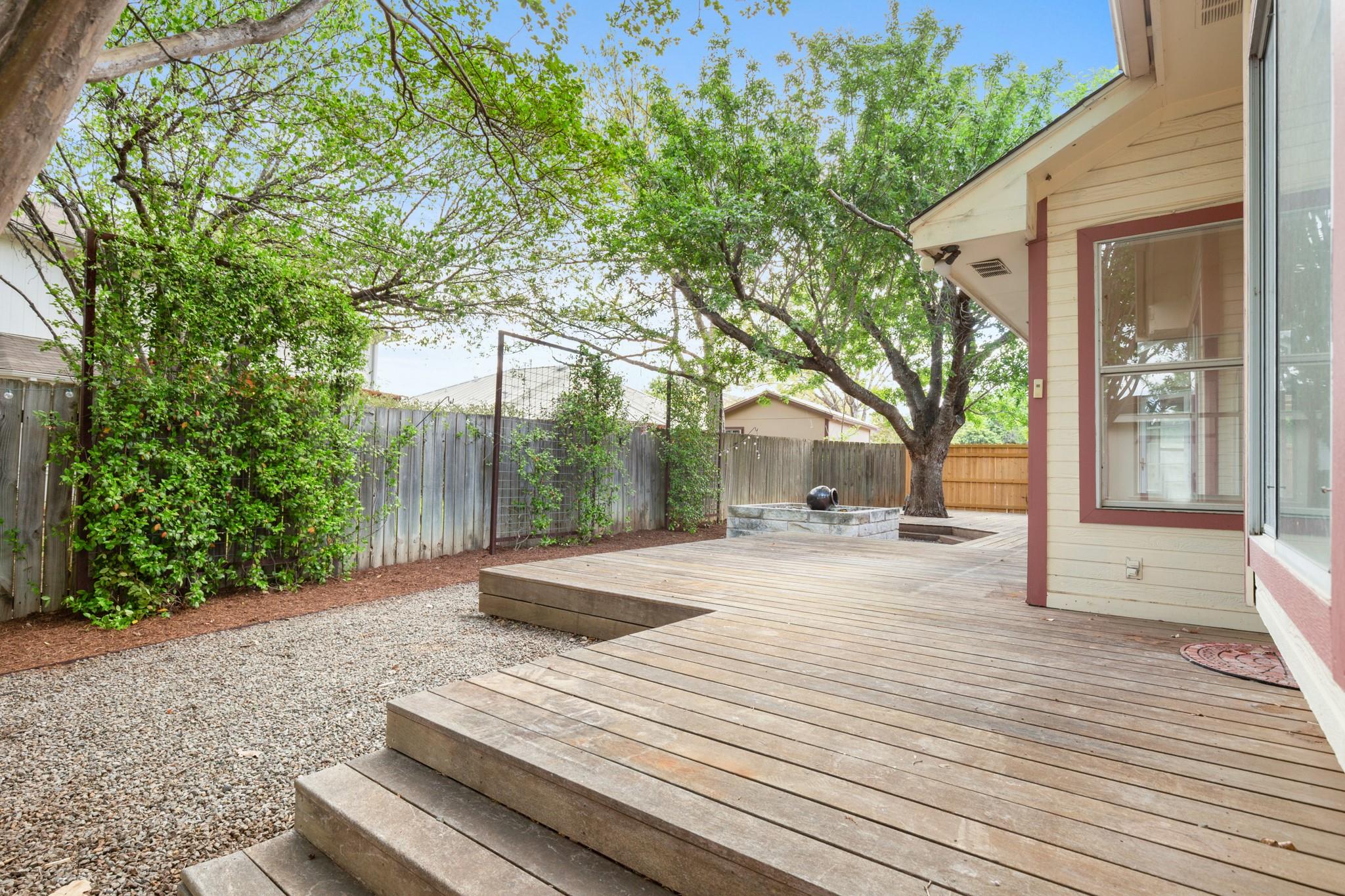 4816 Hale Drive Austin TX 78749