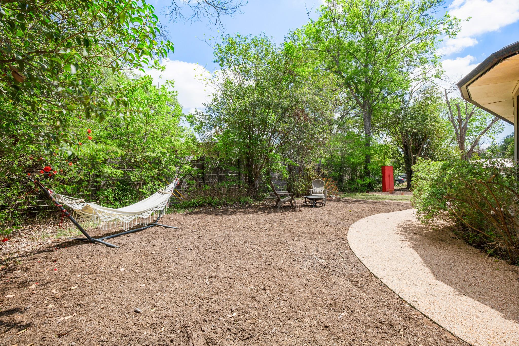 4702 Lasso Path Austin TX 78745