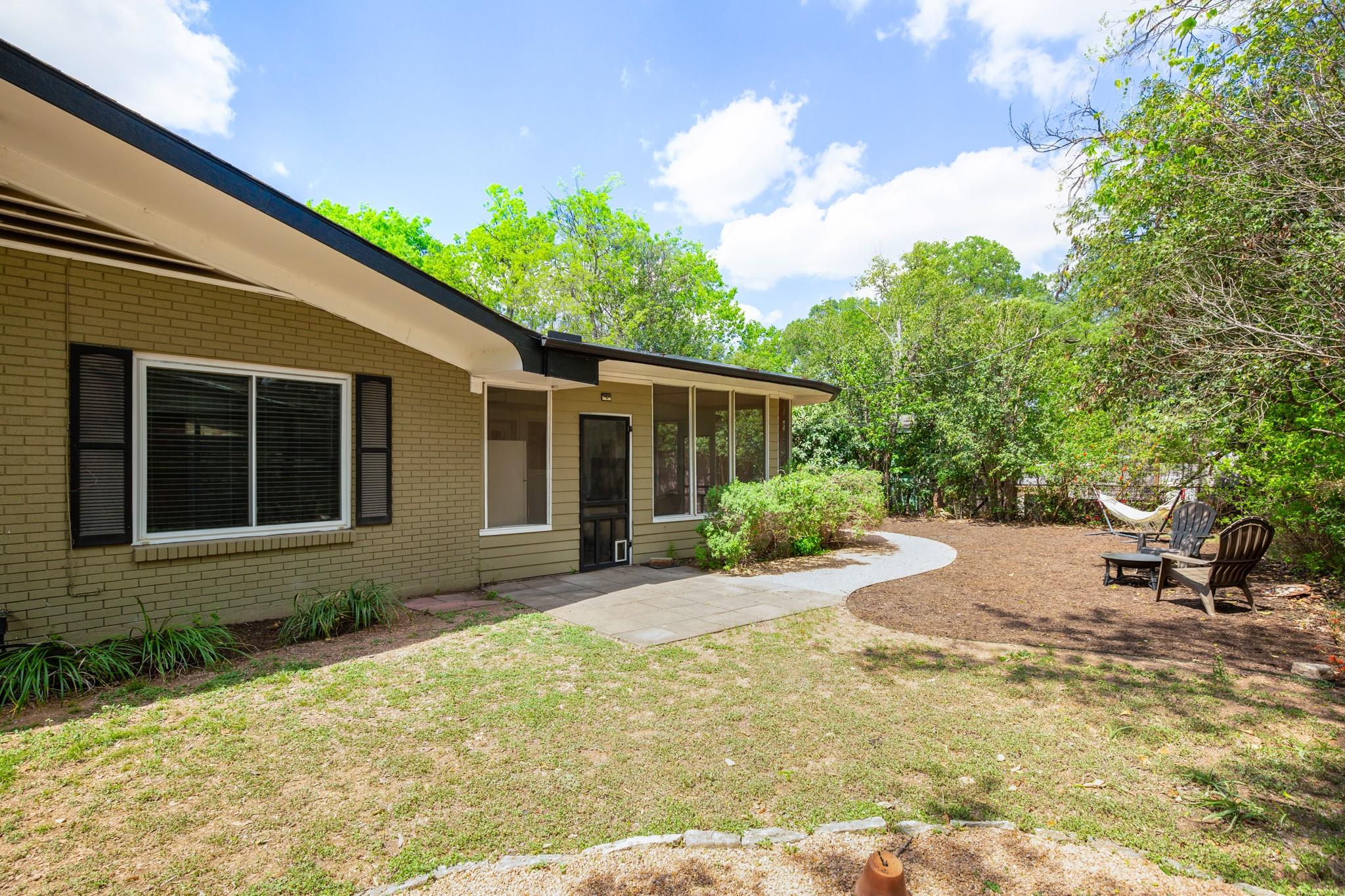 4702 Lasso Path Austin TX 78745