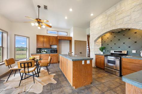 101 Maheo Way Dripping Springs TX 78620