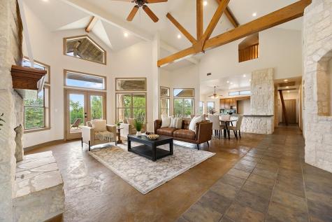 101 Maheo Way Dripping Springs TX 78620